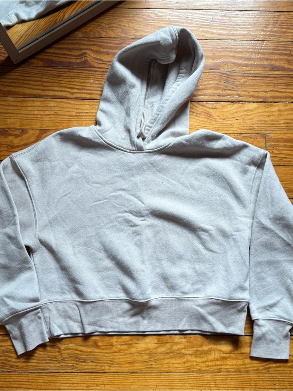 Cream Women's Cropped Hoodie - Pullover Sweatshirt